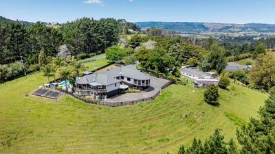 /international/nz/317-317a-west-road-brookby-auckland-380119845187/