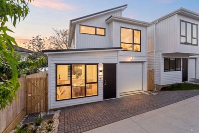 /international/nz/82d-hillcrest-avenue-hillcrest-waikato-380119941548/