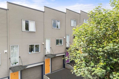 /international/nz/17c-domain-road-panmure-auckland-380119850743/
