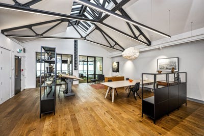 /international/nz/27-chancery-street-auckland-central-auckland-380119825479/