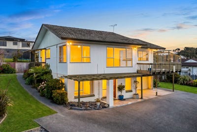 /international/nz/13-little-barrier-avenue-manly-auckland-380119850894/