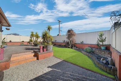 /international/nz/1-12-king-edward-avenue-papakura-auckland-380120000496/