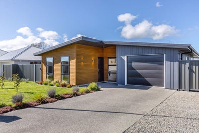 /international/nz/9-nathan-lane-masterton-wairarapa-380119940365/