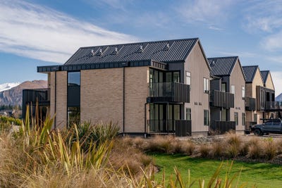 /international/nz/apt-16-7-northlake-drive-wanaka-central-otago-lakes-district-380119828763/