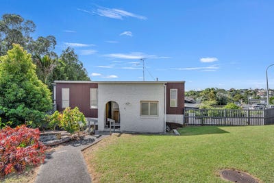 /international/nz/10b-greendale-spur-glenfield-auckland-380119825247/