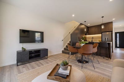 /international/nz/7-juniper-place-frankton-waikato-380119813044/