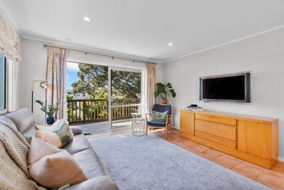 /international/nz/43c-woodward-road-mount-albert-auckland-380119803215/