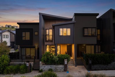/international/nz/108-te-oneroa-way-long-bay-auckland-380119835054/