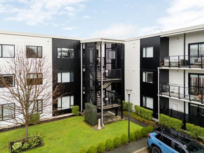 /international/nz/17-vialou-street-hamilton-central-waikato-380119871617/