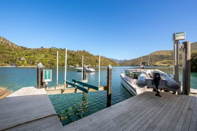/international/nz/lot-30-fence-bay-queen-charlotte-sound-marlborough-380119963509/