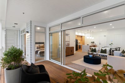 /international/nz/135-hibiscus-drive-orewa-auckland-380119876222/