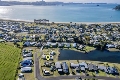 /international/nz/19-scott-drive-cooks-beach-coromandel-380119852884/