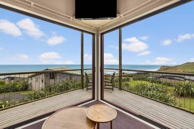 /international/nz/15-685-karioitahi-road-waiuku-auckland-380119825690/