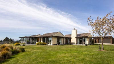 /international/nz/153a-reservoir-road-oamaru-otago-380119828541/