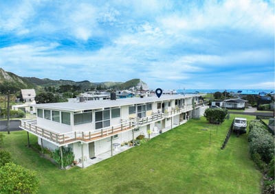 /international/nz/8d-koura-crescent-mahia-hawkes-bay-380119803349/