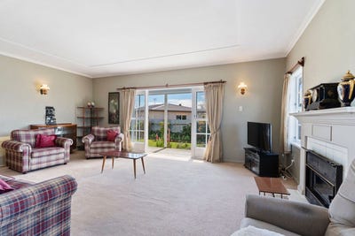 /international/nz/16-hogg-crescent-masterton-wairarapa-380120024931/