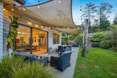 /international/nz/96-solan-drive-waimauku-auckland-380119840711/