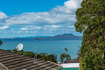/international/nz/17-toroa-street-torbay-auckland-380119941565/