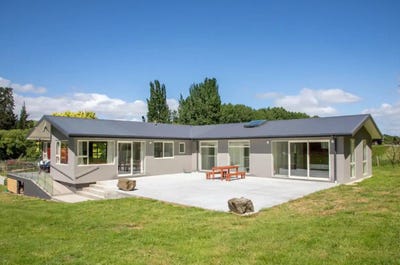 /international/nz/5892-ettrick-raes-junction-ettrick-central-otago-lakes-district-380119937109/