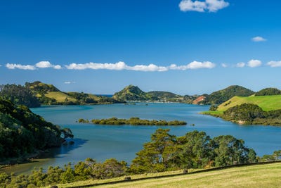 /international/nz/61-mornington-way-parua-bay-northland-380119938623/