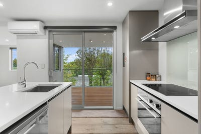 /international/nz/871-colombo-street-christchurch-central-canterbury-380119823964/