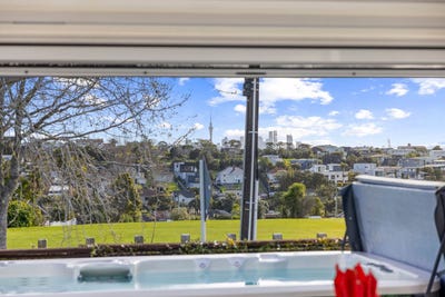 /international/nz/1-92-patteson-avenue-mission-bay-auckland-380119881077/