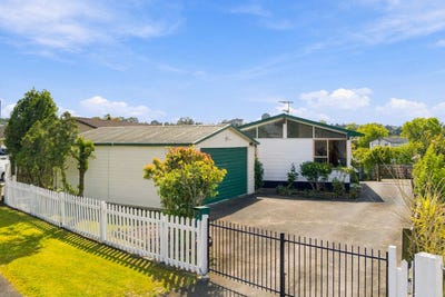 /international/nz/5-vanden-place-henderson-auckland-380119963276/
