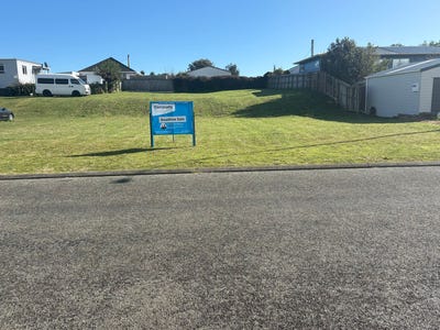 /international/nz/61-gawler-street-te-horo-wellington-380119837105/