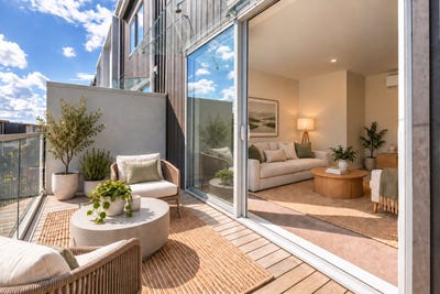 /international/nz/5-wharetana-crescent-new-lynn-auckland-380119963856/