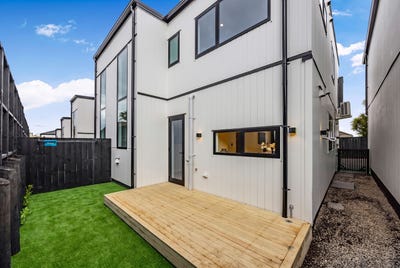 /international/nz/4-10-vincent-street-howick-auckland-380119881848/