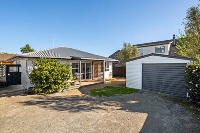 /international/nz/17a-cashmere-grove-witherlea-marlborough-380119939275/