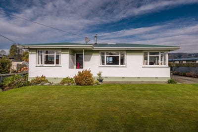 /international/nz/20-rugby-street-waimate-canterbury-380120025933/