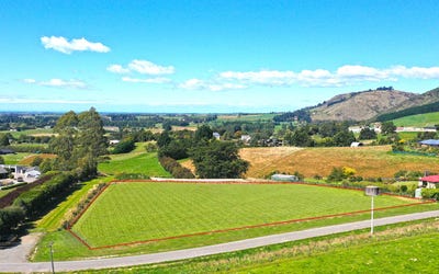 /international/nz/lot-1-99-garlands-road-waimate-canterbury-380119879296/
