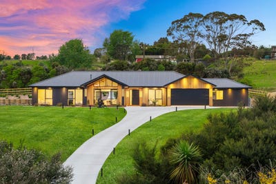 /international/nz/51-follies-way-dairy-flat-auckland-380119810701/