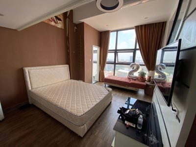 /international/kh/boeung-kak-2-toul-kork-phnom-penh-360107976162/