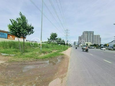 /international/kh/chak-angrae-leu-meanchey-phnom-penh-360107140583/