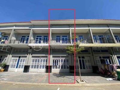 /international/kh/chaom-chau-por-sen-chey-phnom-penh-360107116393/