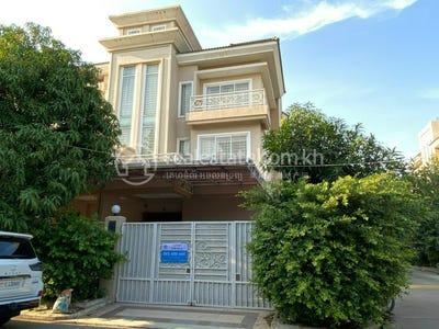 /international/kh/phnom-penh-thmey-sen-sok-phnom-penh-360107098640/