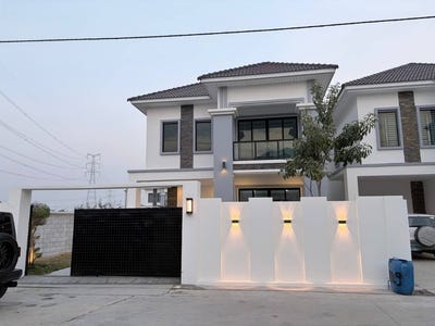 /international/kh/samraong-kraom-por-sen-chey-phnom-penh-360107916487/