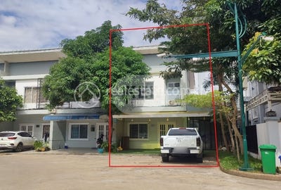 /international/kh/chrang-chamres-i-russey-keo-phnom-penh-360107144616/