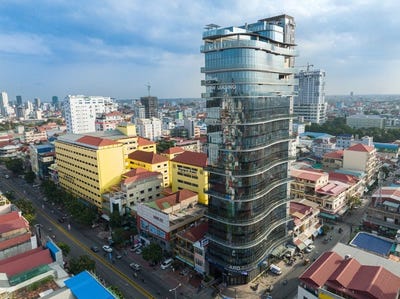 /international/kh/tumnob-tuek-chamkarmon-phnom-penh-360108486334/