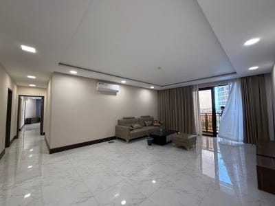 /international/kh/ou-baek-k-am-sen-sok-phnom-penh-360108374242/