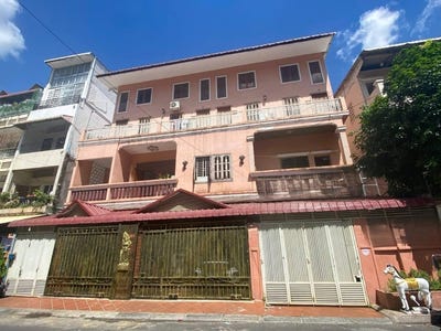 /international/kh/boeung-prolit-7-makara-phnom-penh-360107114869/