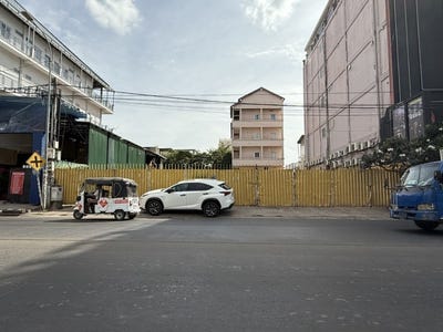 /international/kh/phnom-penh-thmey-sen-sok-phnom-penh-360107130312/