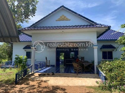 /international/kh/kakaoh-santuk-kampong-thom-360107109375/