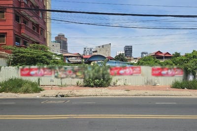 /international/kh/boeung-kak-2-toul-kork-phnom-penh-360107128446/