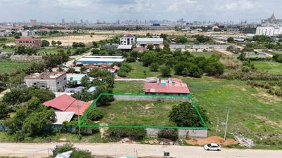 /international/kh/khmuonh-sen-sok-phnom-penh-360107102967/