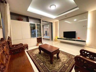 /international/kh/nirouth-chbar-ampov-phnom-penh-360108114018/