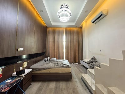 /international/kh/phsar-chas-daun-penh-phnom-penh-360107103826/