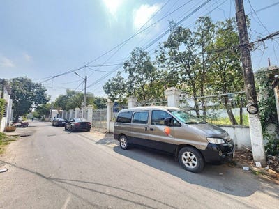 /international/kh/phsar-daeum-thkov-chamkarmon-phnom-penh-360107120371/